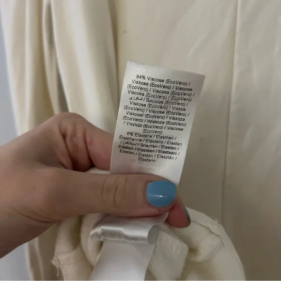 GESTUZ RifaGZ White Cream Pullover Ruched Blouse - Picture 7 of 9